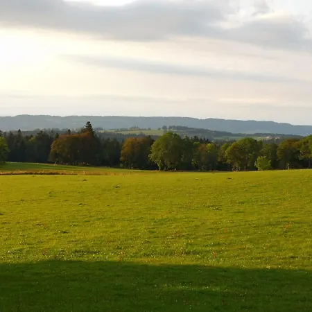 Location La Ferte, Calme Et Proximite Centre Ville Classe 3 Etoiles Lons-le-Saunier Buitenkant foto